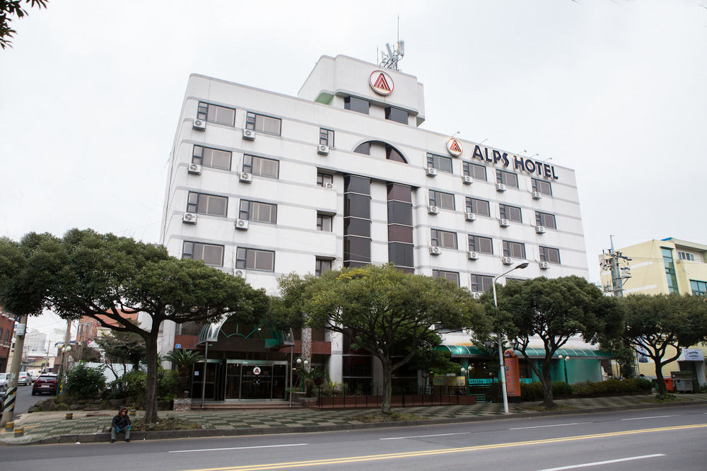 Alps Hotel Jeju Exterior photo